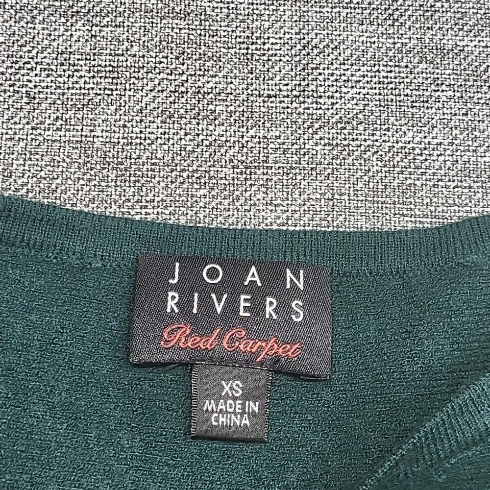 Joan Rivers Red Carpet 3/4 Sleeve Sweater with Fringe X-Small Size Green Top